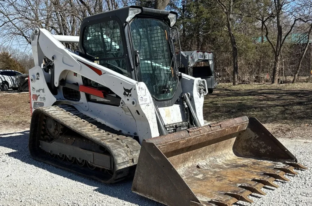 2022 Bobcat T770
